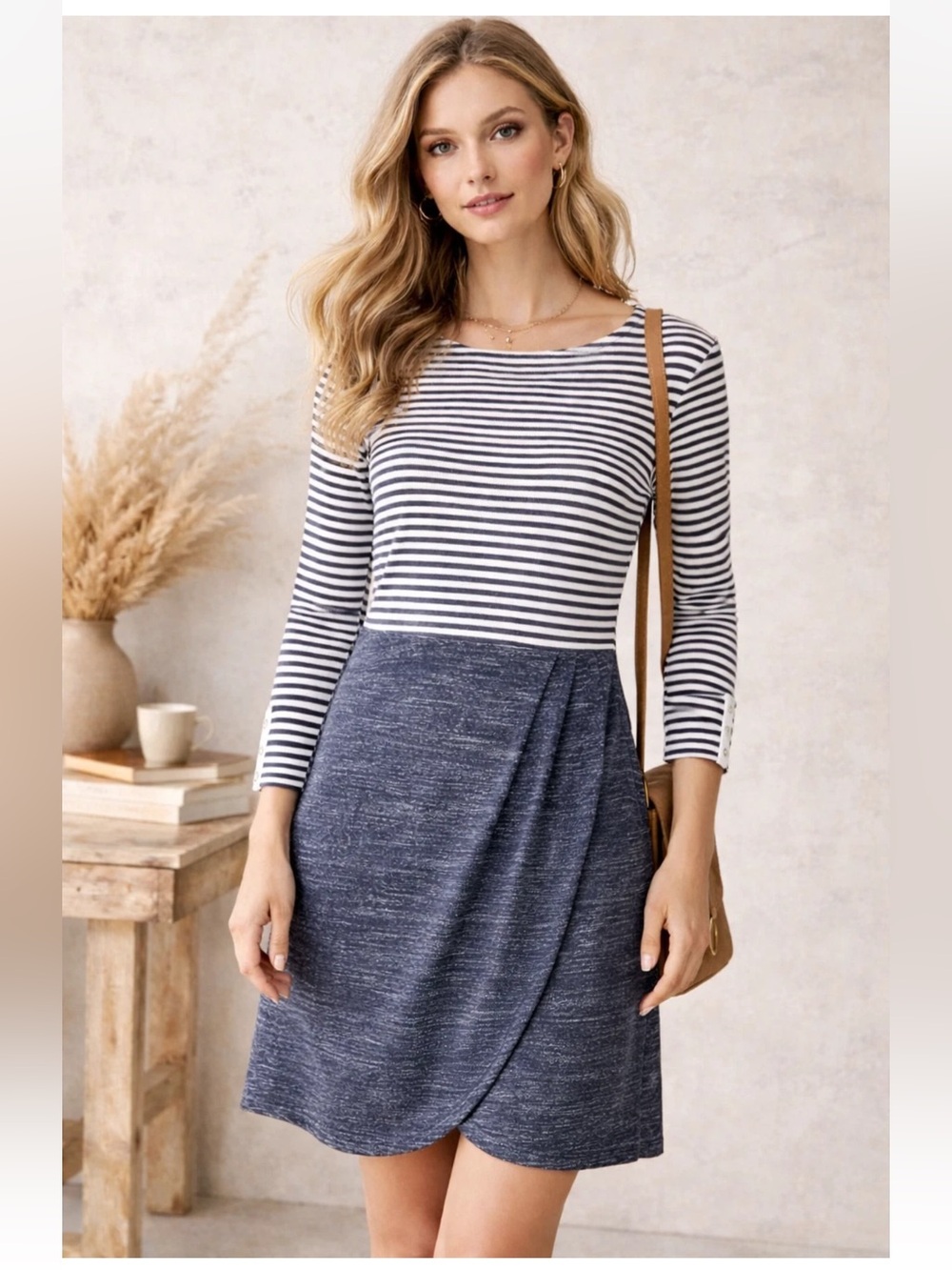 Dolan Left Coast Anthropologie Navy
Stripe Tulip Dress Mixed Media Knit XS